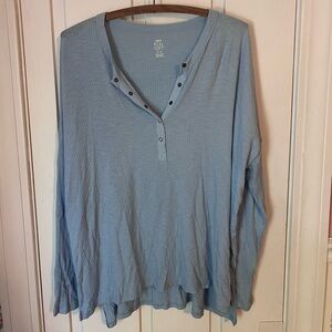 Aerie Top